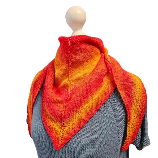 Dreieckstuch klein aus der Watercolor Sock stricken - Anleitung zum Download [Digital] – Bild 3